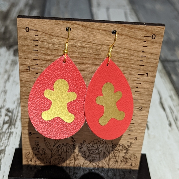Hand Crafted Jewelry - Gingerbread Man Earrings NEW!